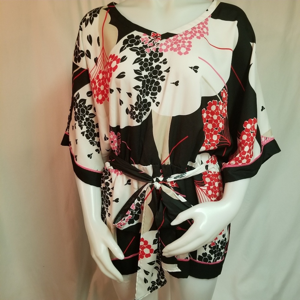 New York & Company Kimono Style Top